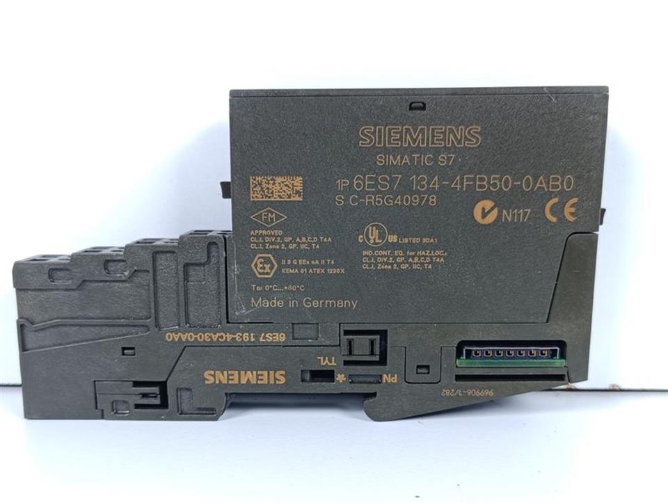siemens-simatic-s7-6es7-134-4fb50-0ab0-6es7-193-4ca30-0aa0-top-zustand-79211-2.jpg