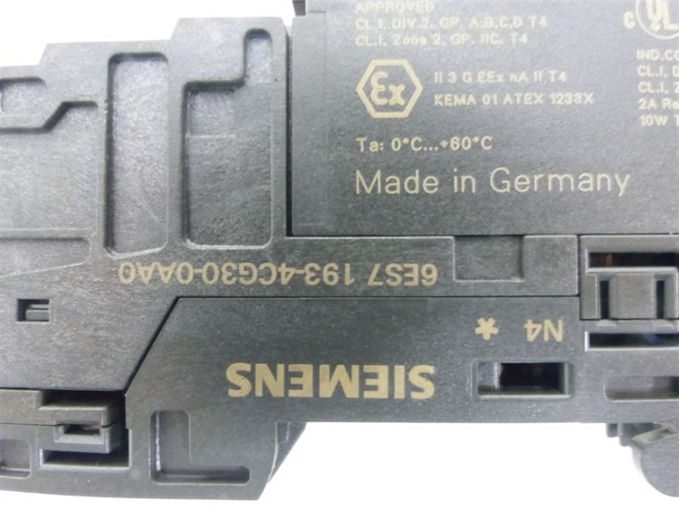 siemens-simatic-s7-6es7-138-4de01-0ab0-6es7-193-4cg30-0aa0-top-zustand-52162-4.jpg