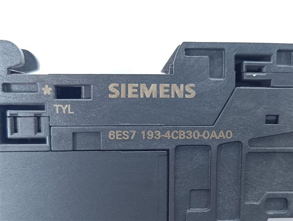 siemens-simatic-s7-6es7-138-4df00-0ab0-6es7-193-4cb30-0aa0-top-zustand-79210-4.jpg