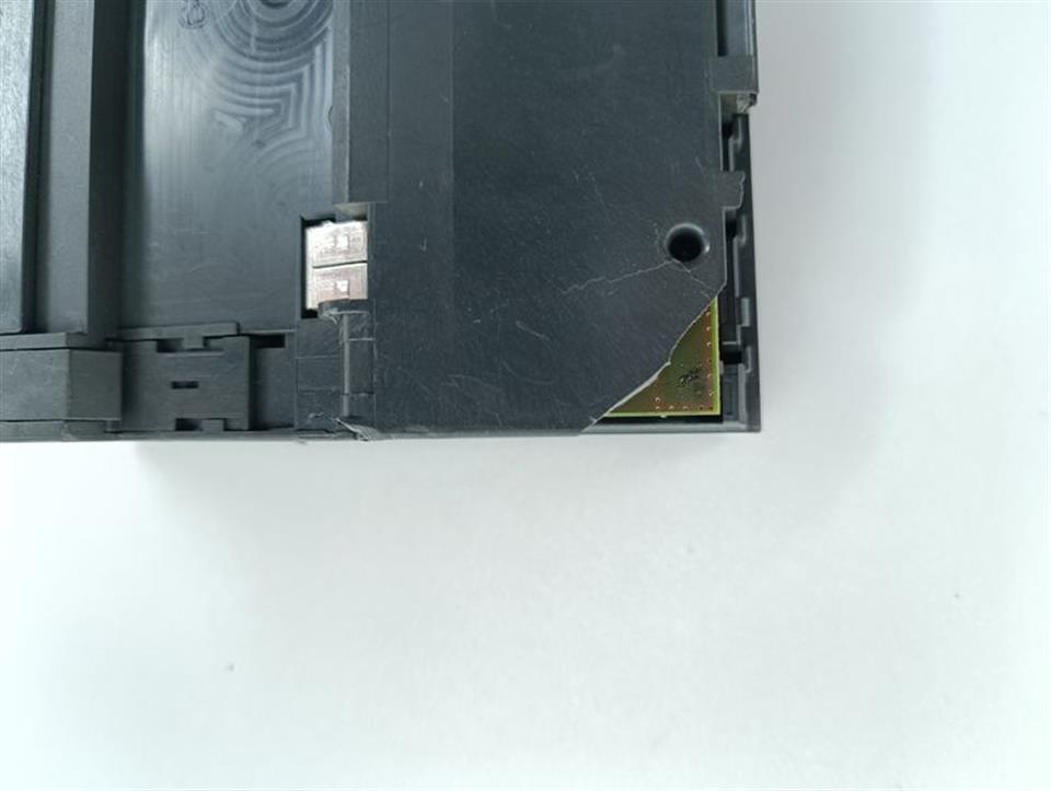 siemens-simatic-s7-6es7-151-8ab01-0ab0-abdeckung-ist-gebrochen-cover-is-broken-59965-6.jpg