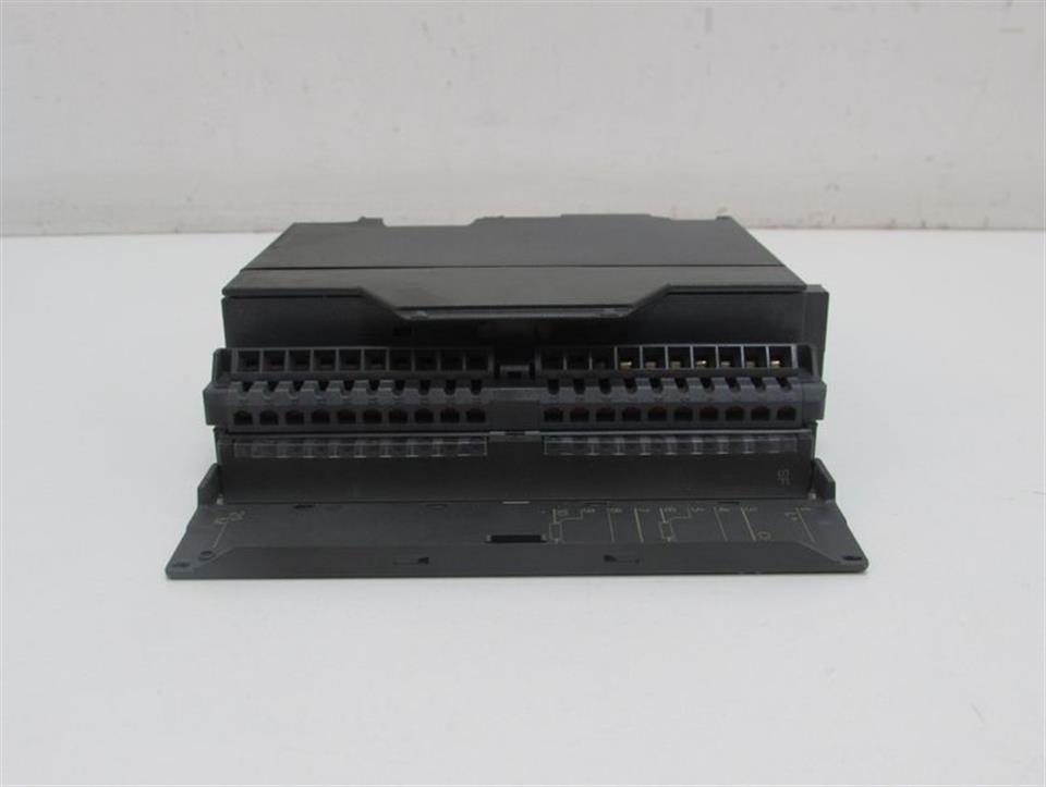 siemens-simatic-s7-6es7-332-5hb01-0ab0-sm332-ao-2x12bit-e-st06-top-zustand-69768-2.jpg
