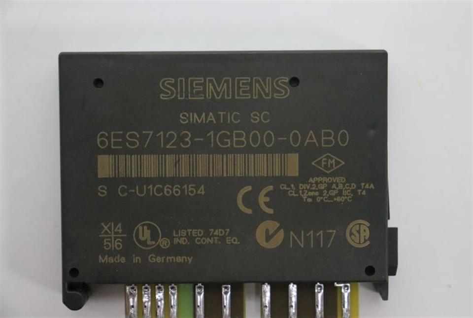 siemens-simatic-sc-6es7123-1gb00-0ab0-6es71231gb000ab0-e-stand-03-neuwertig-55023-3.jpg