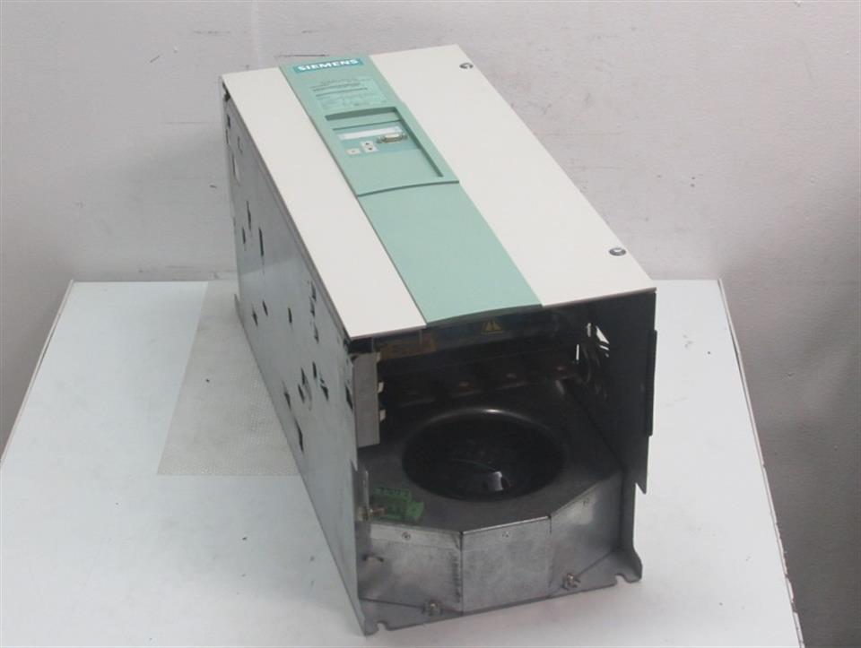 siemens-simoreg-6ra7081-6gv62-0-cud1-und-adb-card-dc-converter-top-zustand-70431-1.jpg