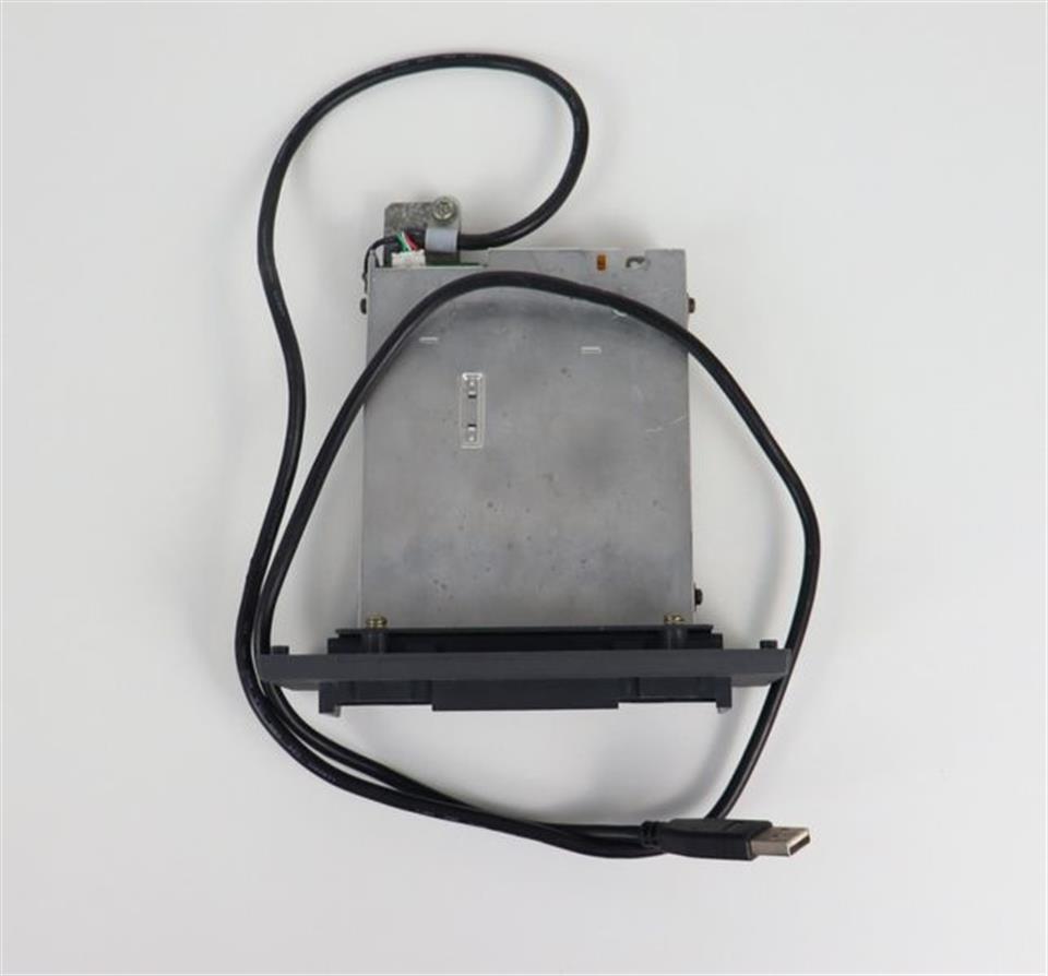 siemens-sinumerik-6fc5235-0aa05-1aa2-diskettenlaufwerk-35-usb-top-zustand-54944-2.jpg