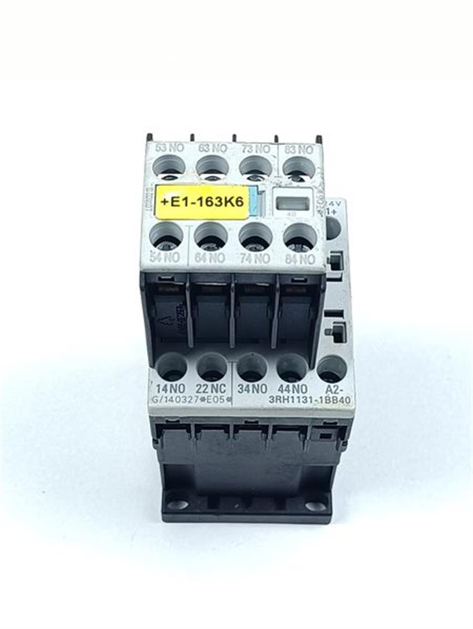 siemens-sirius-3rh1131-1bb40-hilfsschuetz-3rh1911-1fa31-hilfsschalterblock-62341-2.jpg