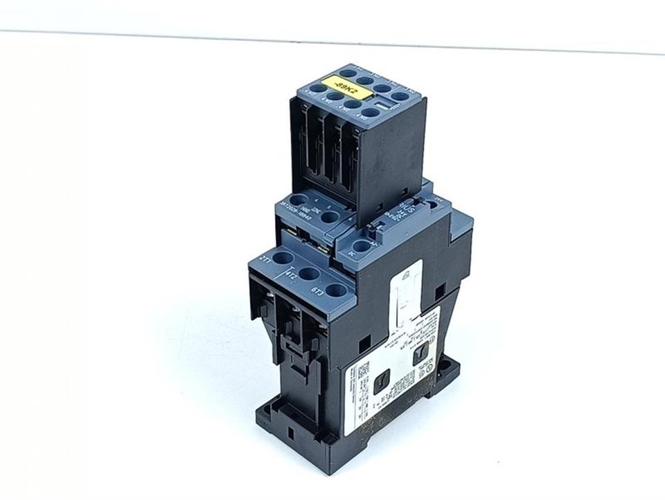 Siemens Sirius 3RT2028-1BB40 +3RH2911-1FA40  TOP ZUSTAND