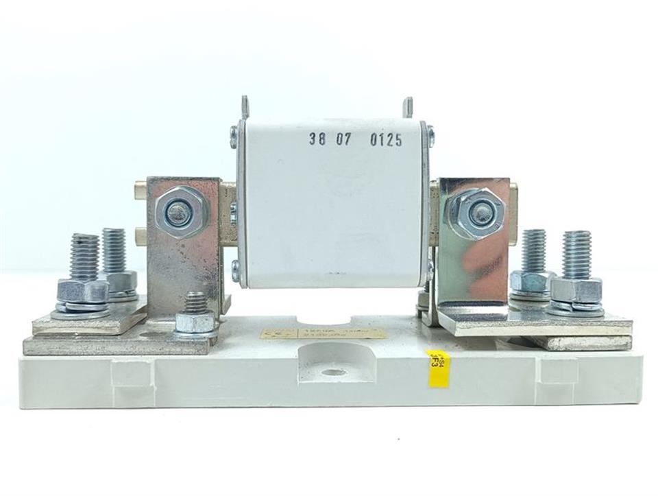 Siemens SITOR 3NE3 335 Befestigung 3NE3335 560A 1000VAC/50kA TOP ZUSTAND