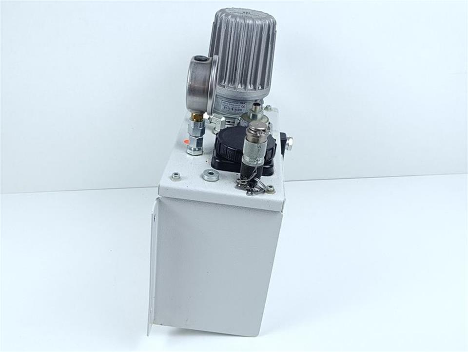 skf-mfe5-bw7-s179mgp-und-du56n2075-53mgp-und-ws35-s37b31-und-mfe5-1004mgp-83958-3.jpg