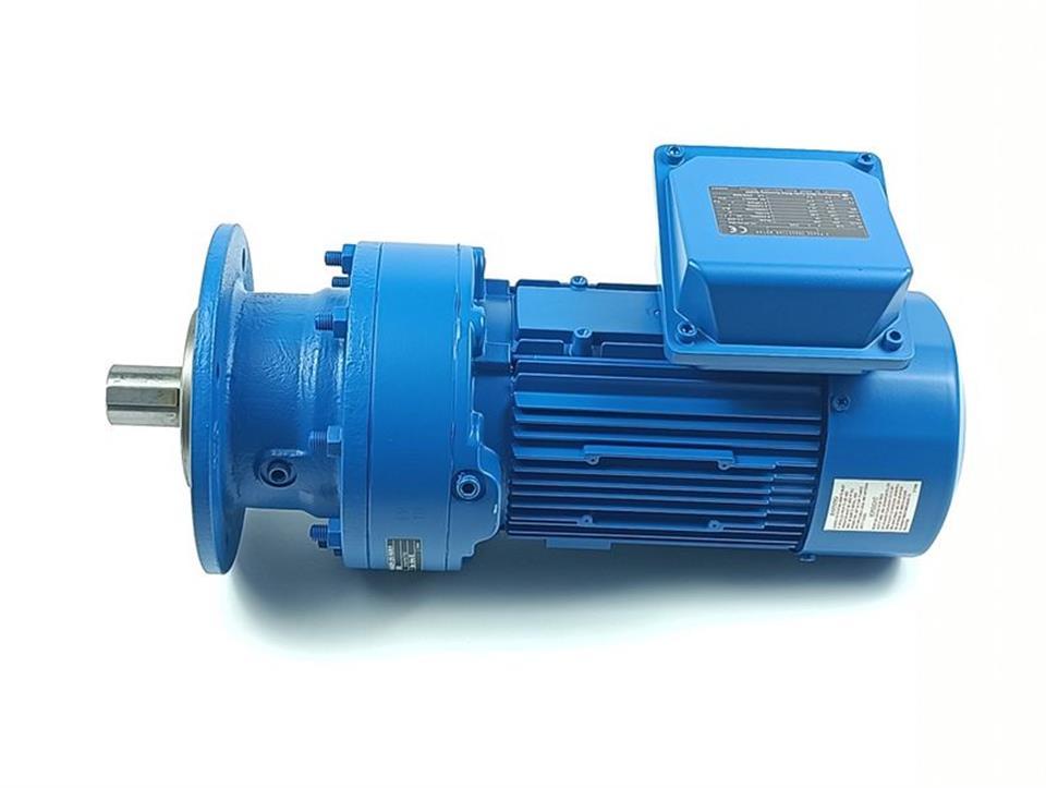sumitomo-3-phase-induction-motor-tc-fpfb-05a-unused-83141-2.jpg
