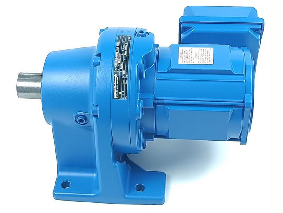sumitomo-3-phase-induction-motor-v63s4-unused-83139-2.jpg
