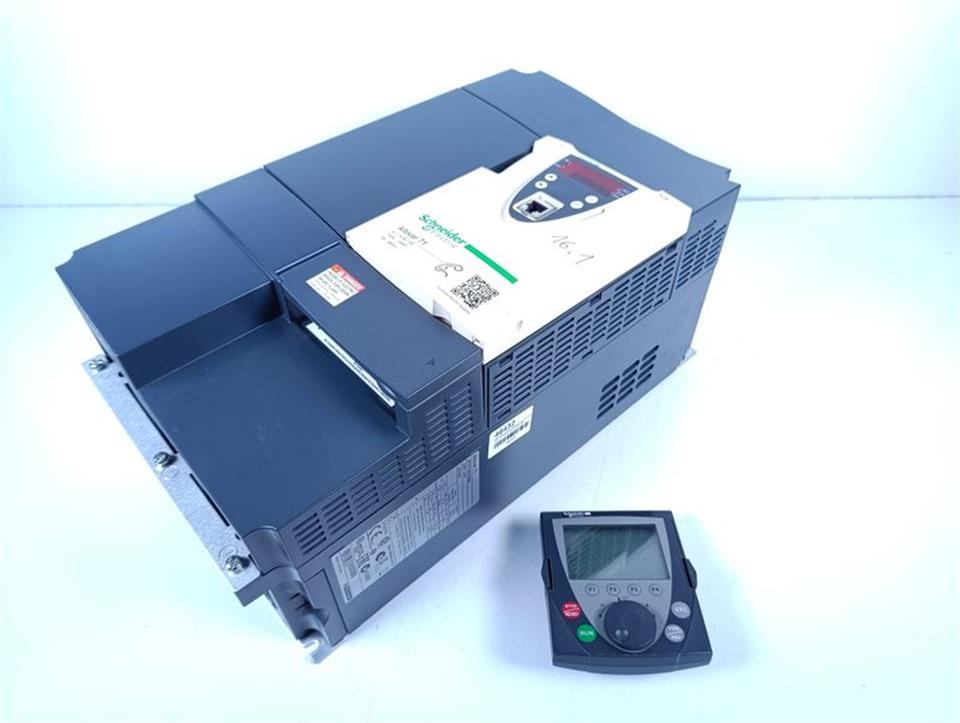 Telemecanique Schneider ATV71HD15N4 + VW3A1101 380/480V TOP ZUSTAND & TESTED