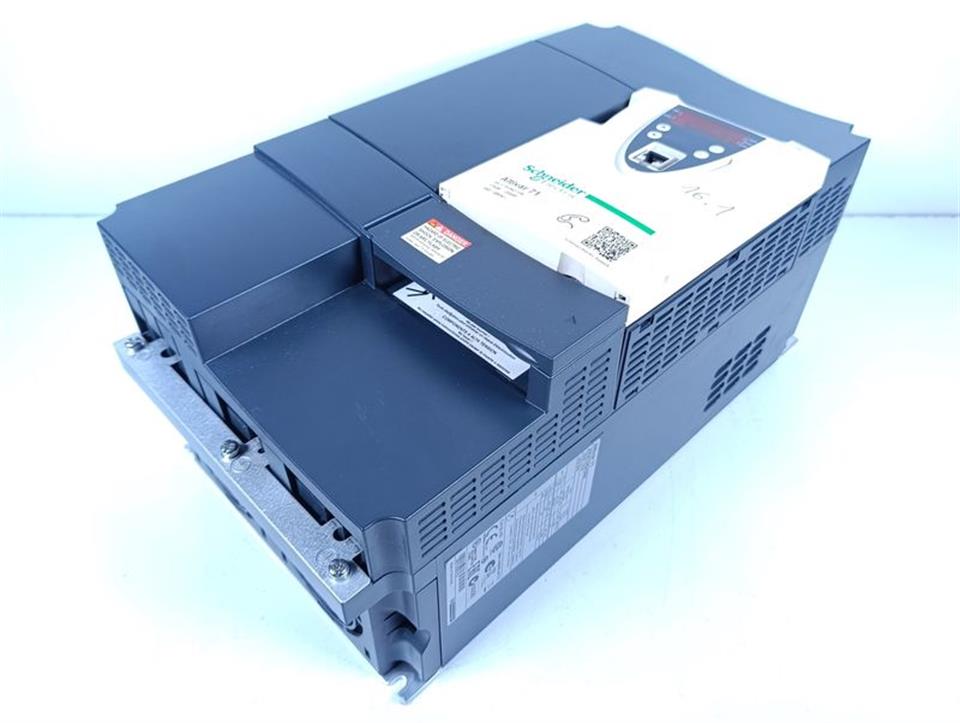 Telemecanique Schneider ATV71HD15N4 + VW3A1101 380/480V TOP ZUSTAND & TESTED