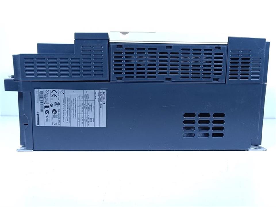 Telemecanique Schneider ATV71HD15N4 + VW3A1101 380/480V TOP ZUSTAND & TESTED