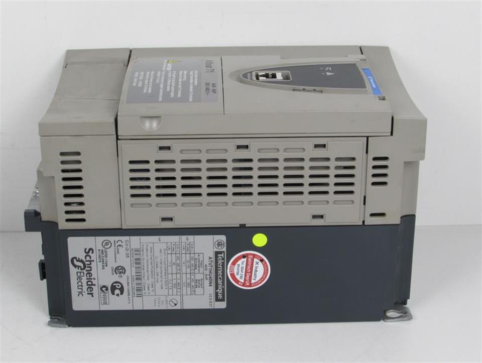 Telemecanique Schneider Electric Altivar 71 ATV71HU40N4 4kW 400V TESTED