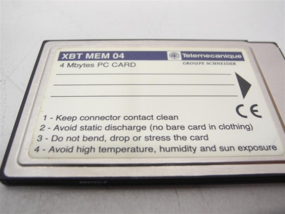 telemecanique-xbt-f024110-bedienfeld-xbt-mem-04-35w-24v-top-zustand-ovp-55365-4.jpg