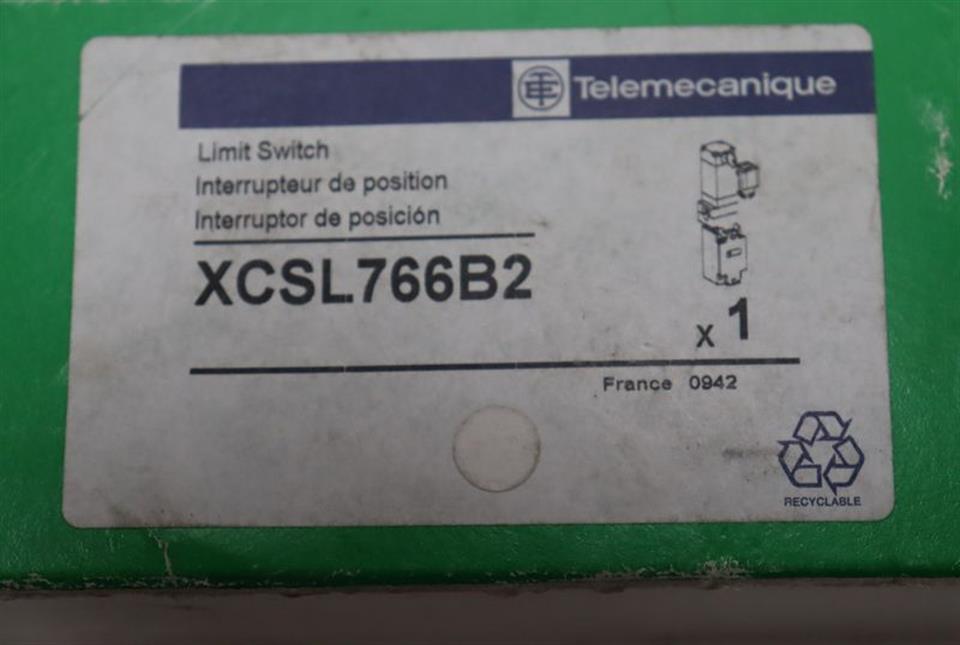 telemecanique-xcsl766b2-limit-switch-unused-und-ovp-54966-3.jpg