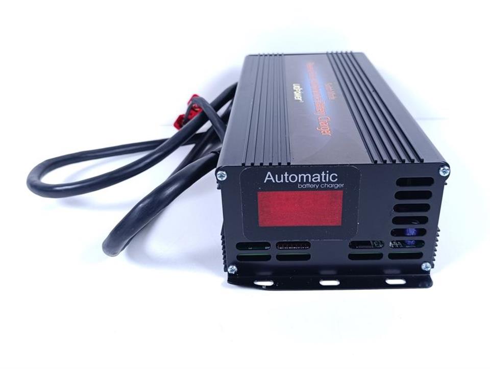 ultipower-lead-crystal-battery-charger-220v-50hz-unused-und-ovp-79784-5.jpg