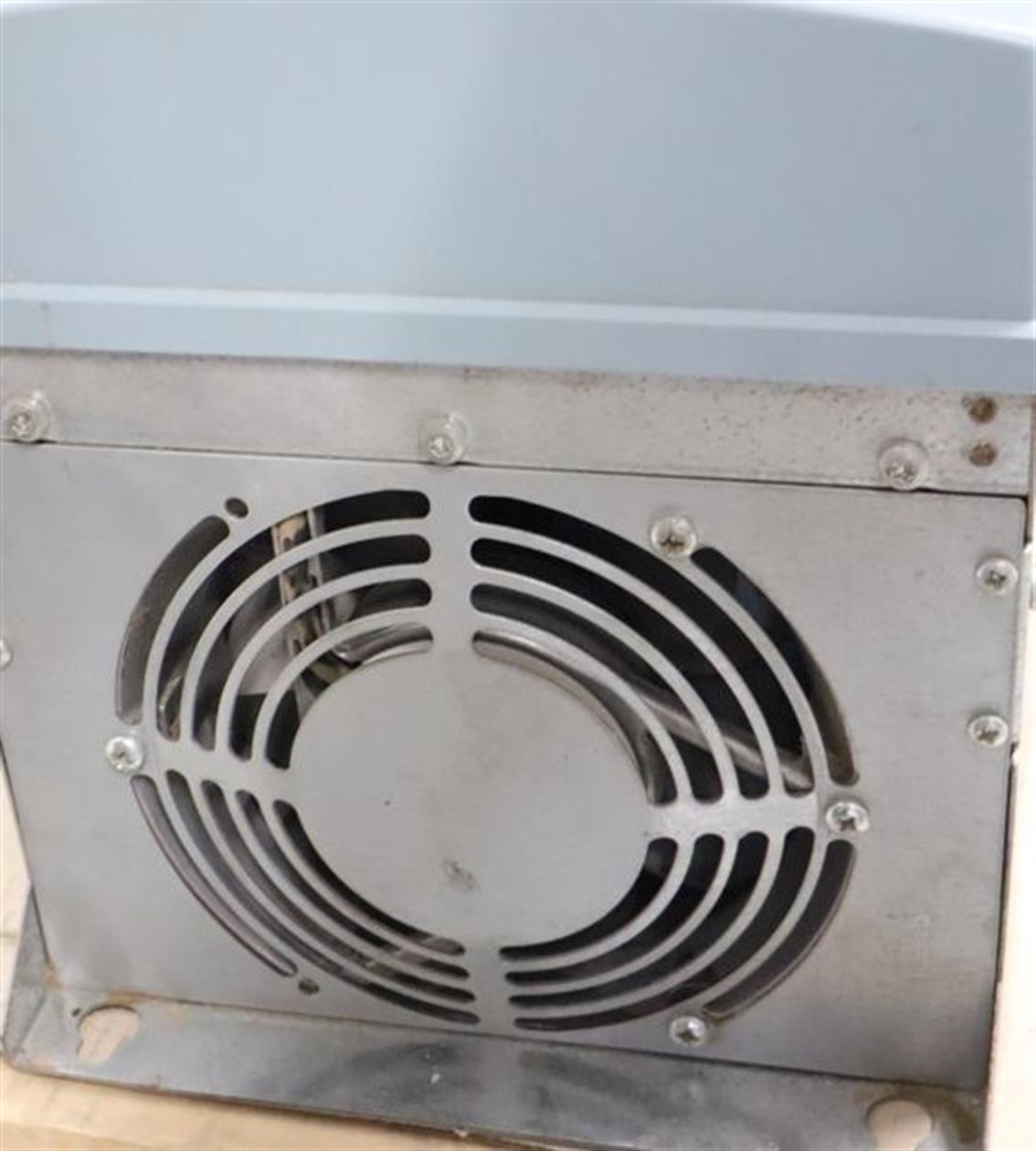 vacon-frequenzumrichter-nxs00725a2h1sssa1a3000000-tested-und-top-zustand-62101-7.jpg