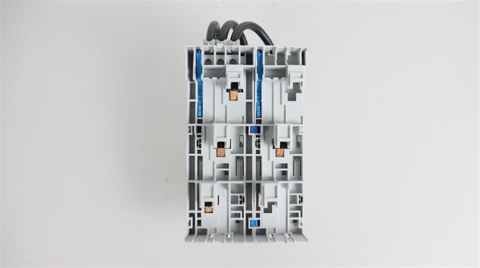 woehner-sicherungshalter-ajc-60-eques-easy-connector-32469-top-zustand-60772-5.jpg