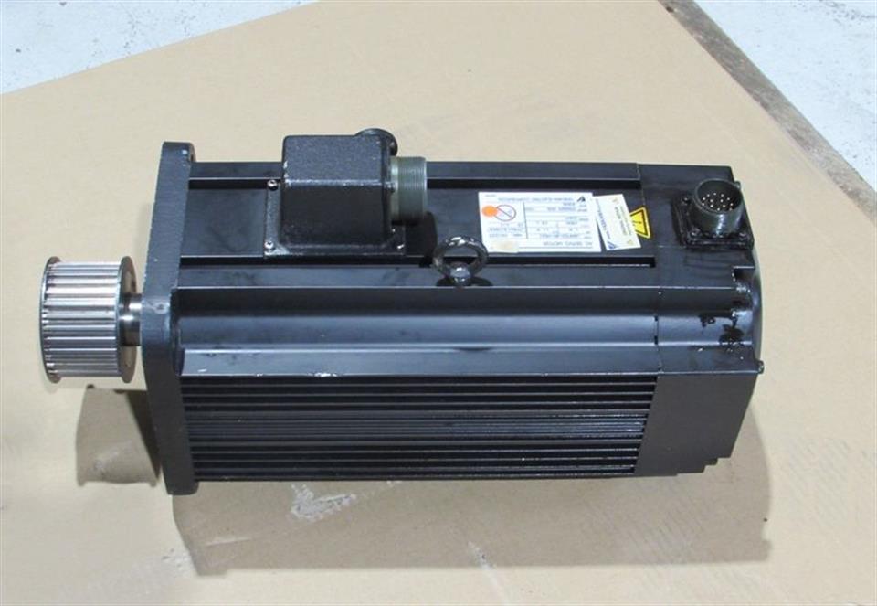 yaskawa-electric-ac-servo-motor-usafed-20-hs21-18kw-115nm-1500rmin-191a-53017-2.jpg