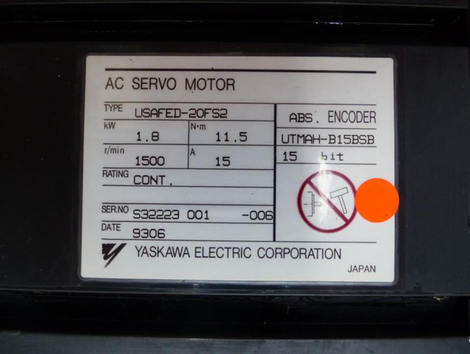 yaskawa-electric-ac-servo-motor-usafed-20fs2-18kw-115nm-1500rmin-15a-53012-3.jpg