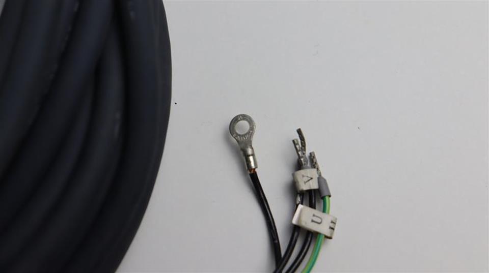 yaskawa-netzkabel-kabel-cable-jzsp-csm23-15-e-g1-top-zustand-61634-3.jpg