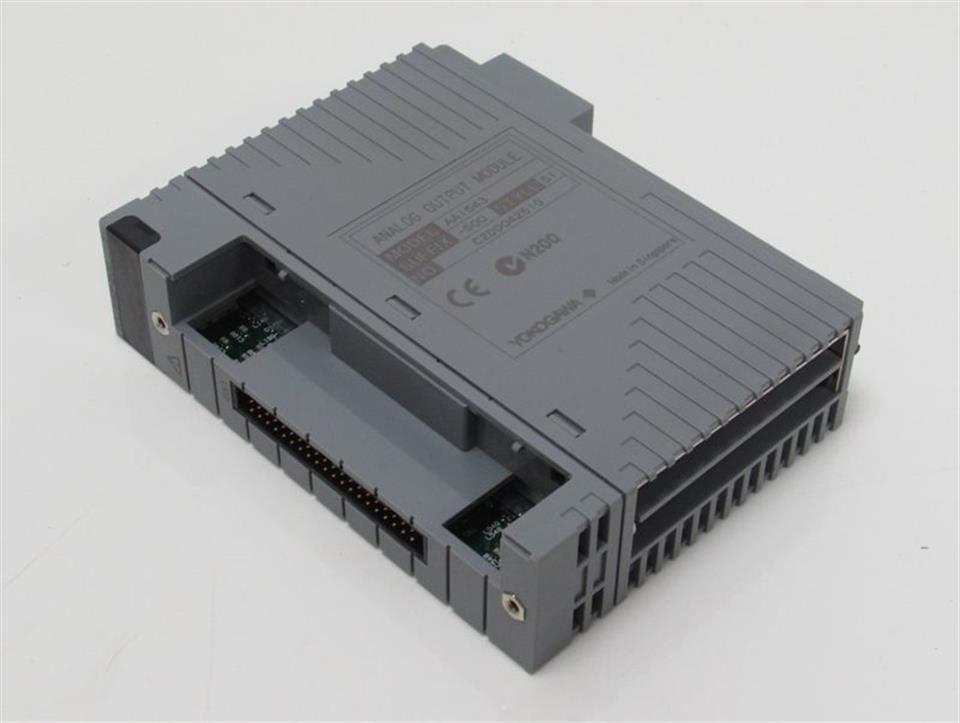 yokogawa-aai543-analog-output-module-aai-543-aai543-s00-style-s1-top-zustand-51845-2.jpg