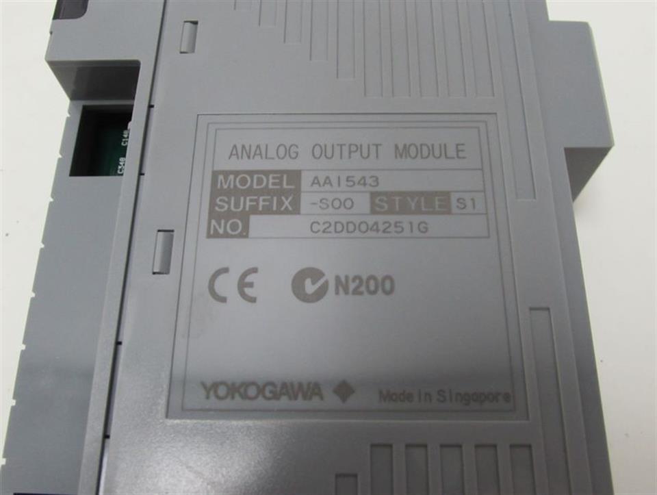 yokogawa-aai543-analog-output-module-aai-543-aai543-s00-style-s1-top-zustand-51845-3.jpg